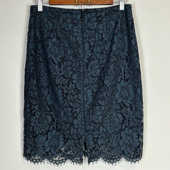 Banana Republic Factory Navy Black Lace Pencil Skirt 2 - Picture 5 of 8
